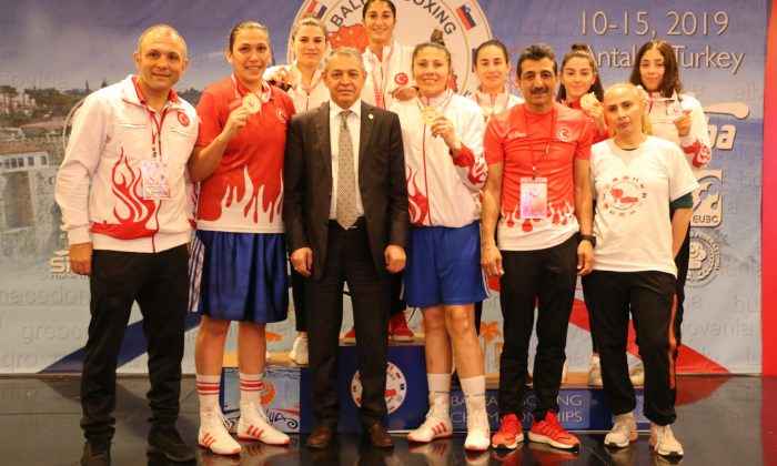 Balkan Boks Şampiyonası’nda Türk sporcular 17 madalya kazandı   