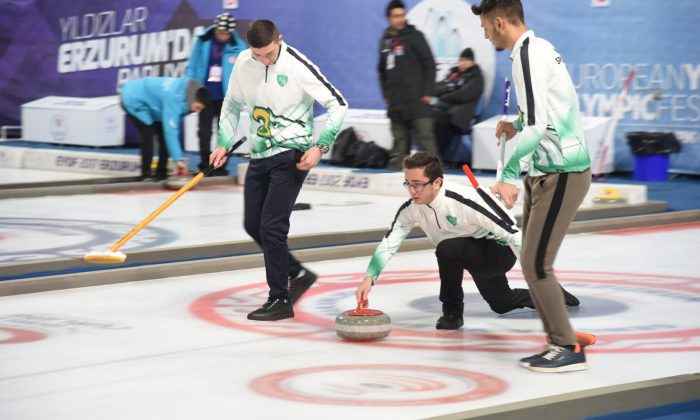 Erzurum’da curling heyecanı   
