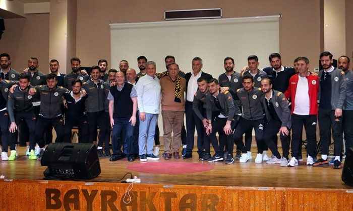 Arhavispor’da “ortak ses şampiyonluk”