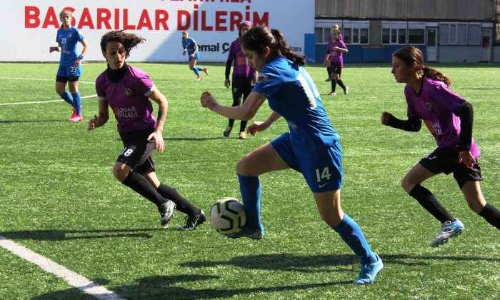 Akdeniz Nurçelikspor gol oldu yağdı: 17-0   
