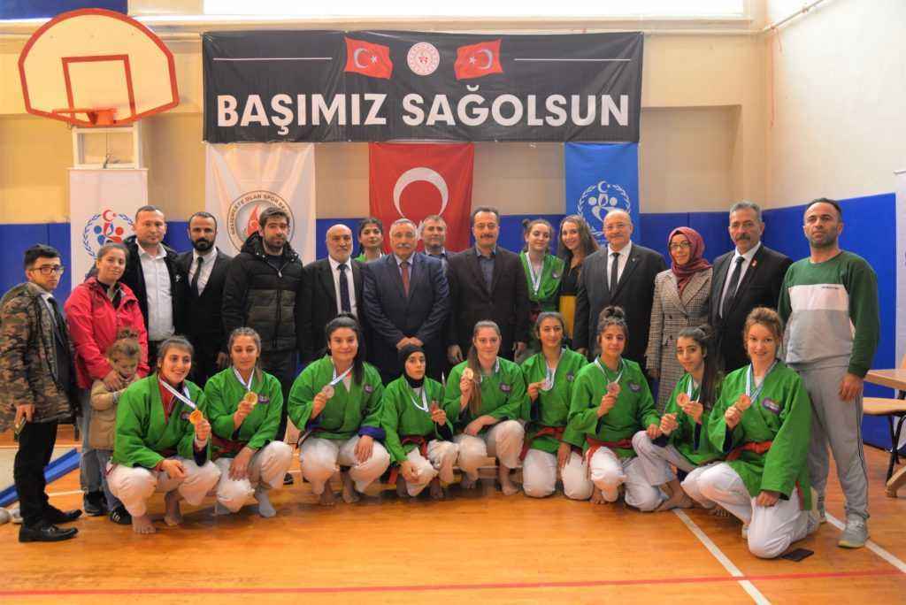 Türkiye Kuraş Şampiyonası, Bilecik’te yapıldı   