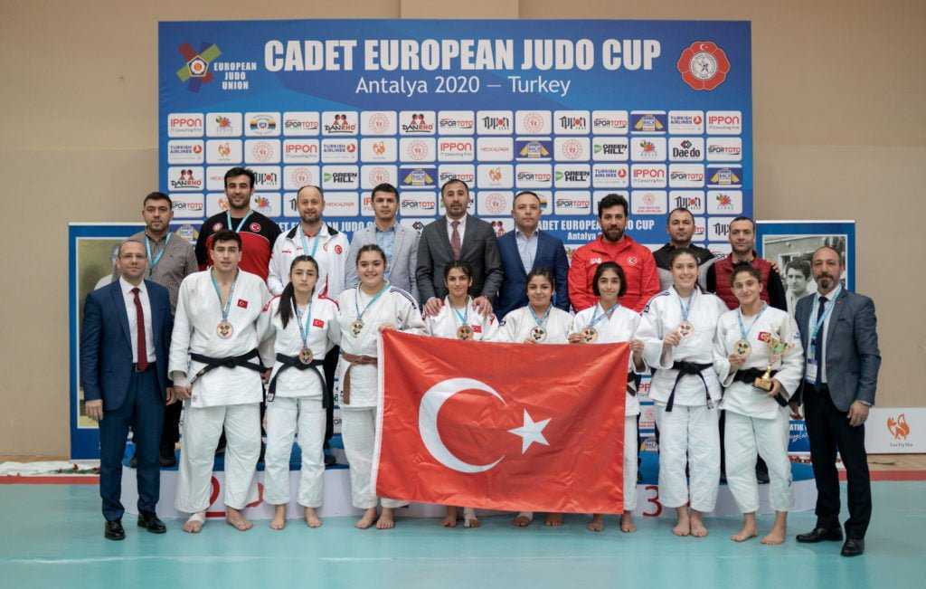 Ümitler Avrupa Kupası’na Türkiye damgası