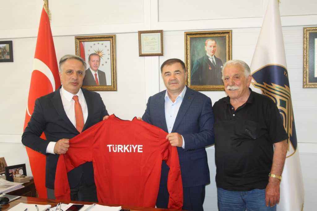 Musa Aydın’dan Termal Belediyesine ziyaret