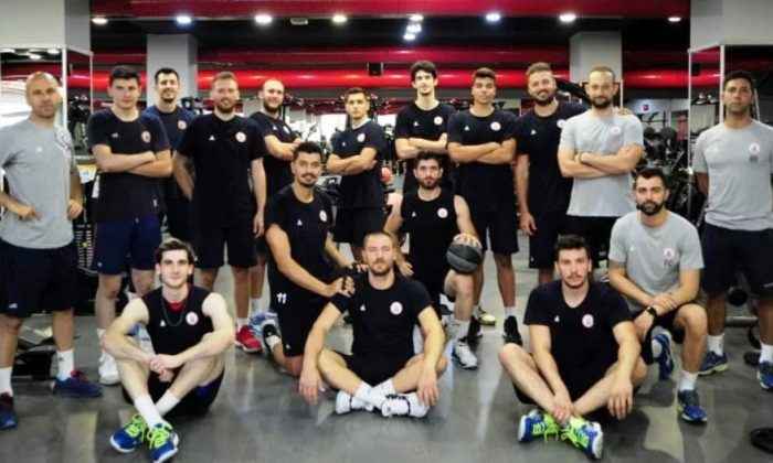 İstanbul BBSK Erkek Voleybol Takımı Sezonu Açtı   