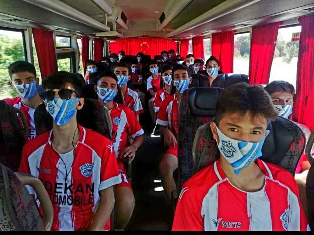 B.Şehir İkitelli Köyiçi kampa girdi      