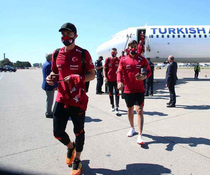 A Milli Futbol Takımımız Sırbistan’a gitti   