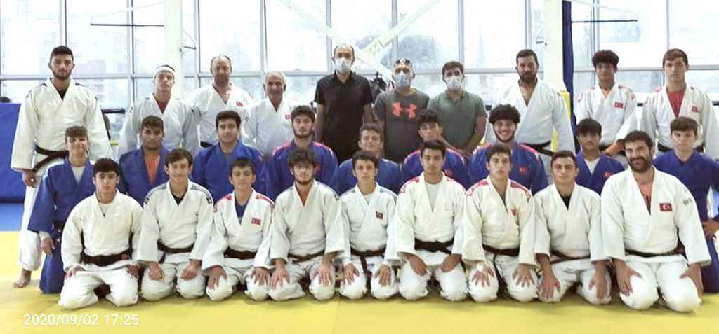Ümit Milli Judocular antrenman için tatamiye çıktı