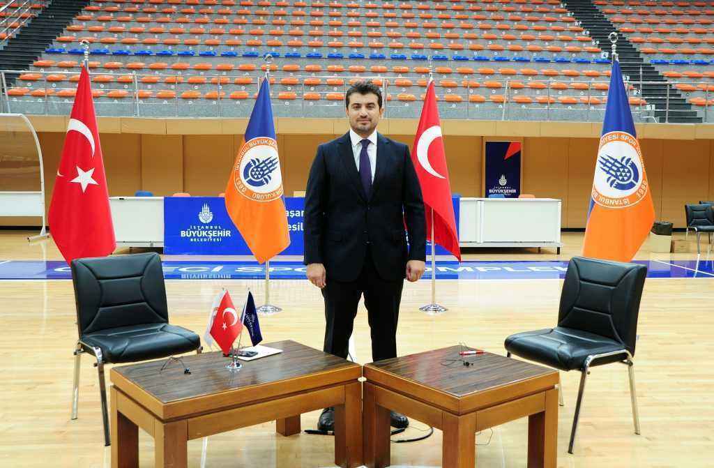 “Spordan kesinlikle siyaseti uzak tutmalıyız”