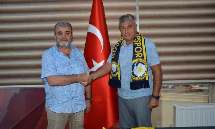 İstanbul Sinopspor’un yeni hocası Hüseyin Aydoğan   