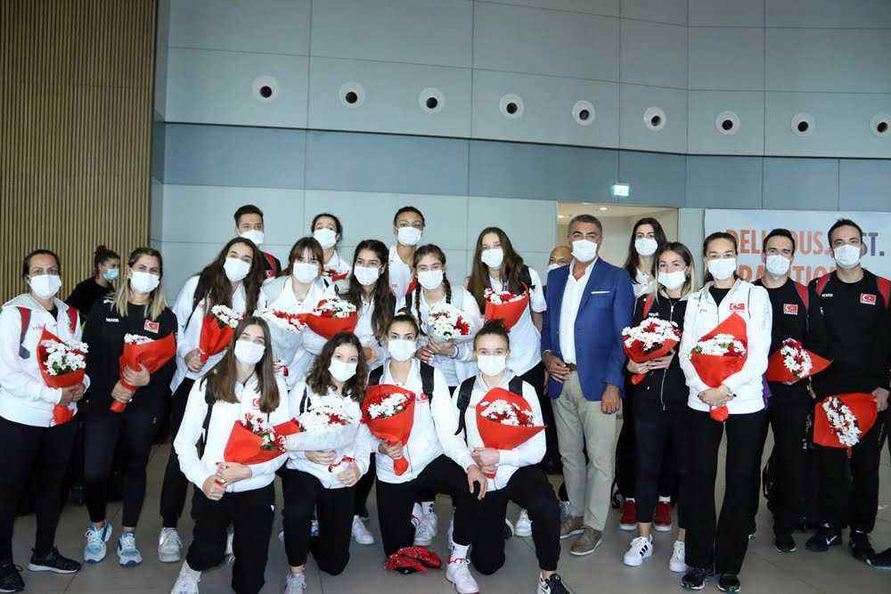 U17 Kız Milli Takımı yurda döndü   