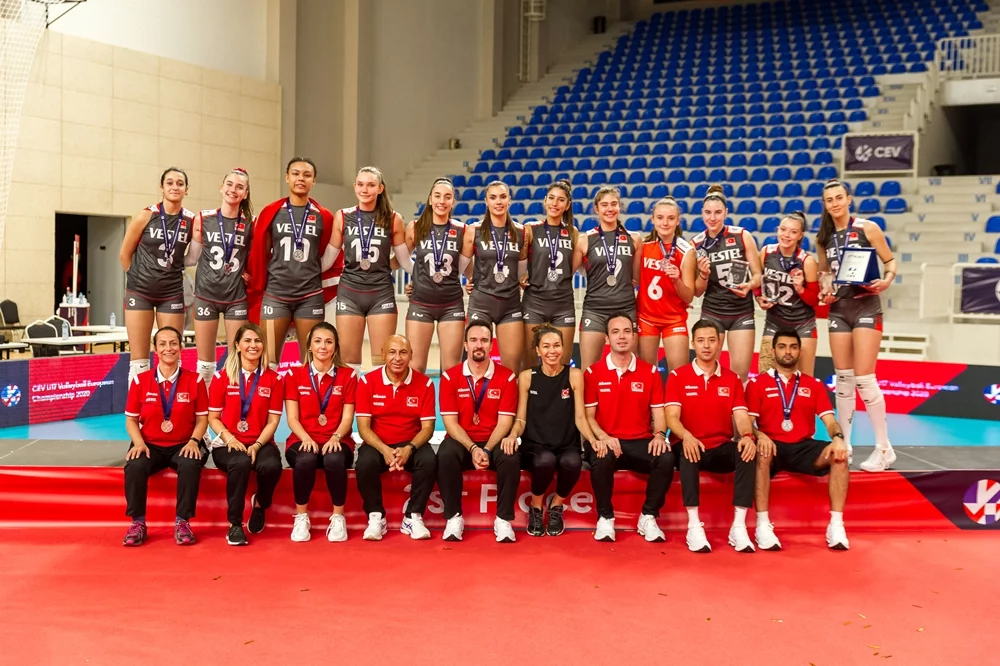 17’lik Sultanlar Avrupa İkincisi