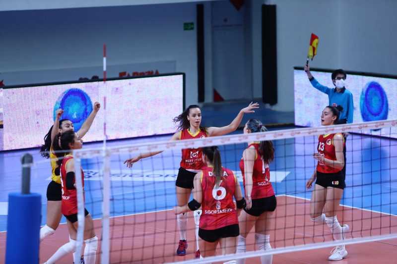 Mert Grup Sigorta namağlup bitirdi