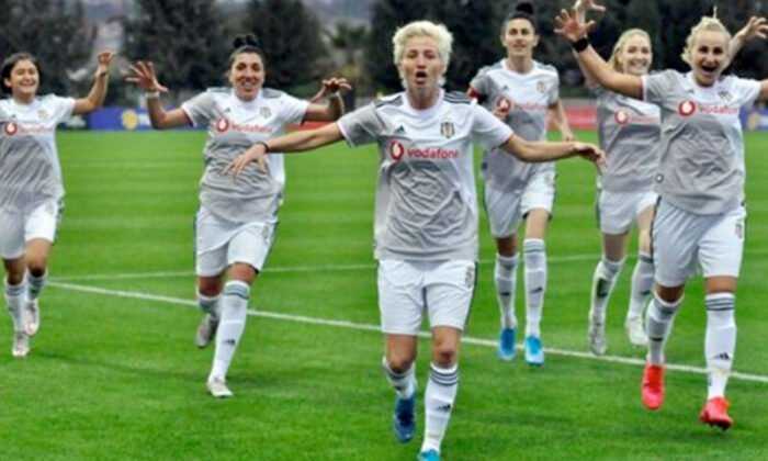 Beşiktaş JK Vodafone Kadın Futbol Takımı, St. Pölten ile Karşılaşacak