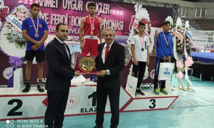 Genç Erkekler ve Genç Kadınlar Türkiye Ferdi Boks Şampiyonası Sona Erdi