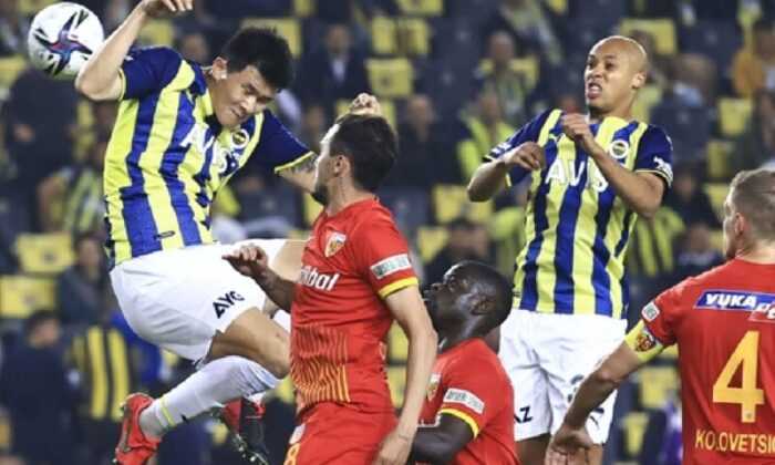 Fenerbahçe Son Saniyede 1 Puanı Kazandı
