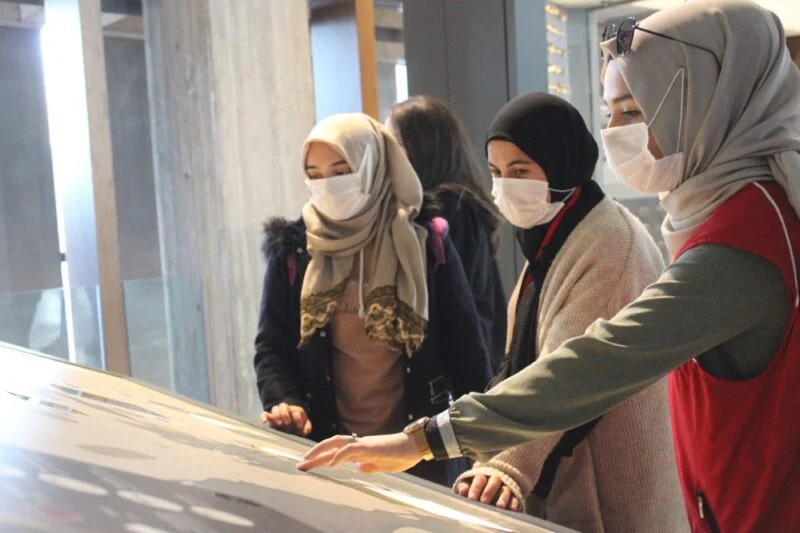 Karamanli Gençlerden Kahraman Dedelerine Ziyaret 1