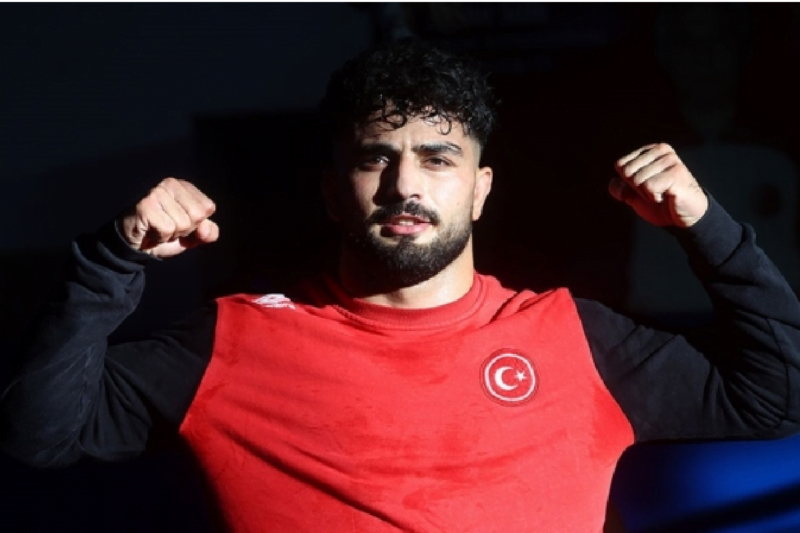 Ramazan Sarı’dan Dünya Şampiyonası’nda İkincilik