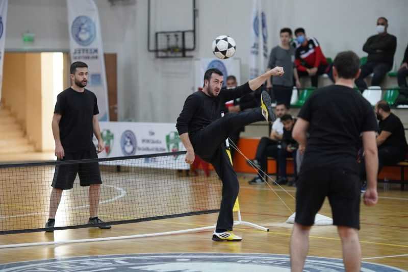 TSYD Bursa Ayak Tenisi Kupası’nda ‘Online’ Şampiyon