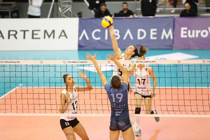 Eczacıbaşı Dynavit, CEV Kupası’nda Çeyrek Finalde