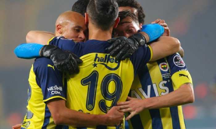 Fenerbahçe, Çaykur Rizespor’u Yendi
