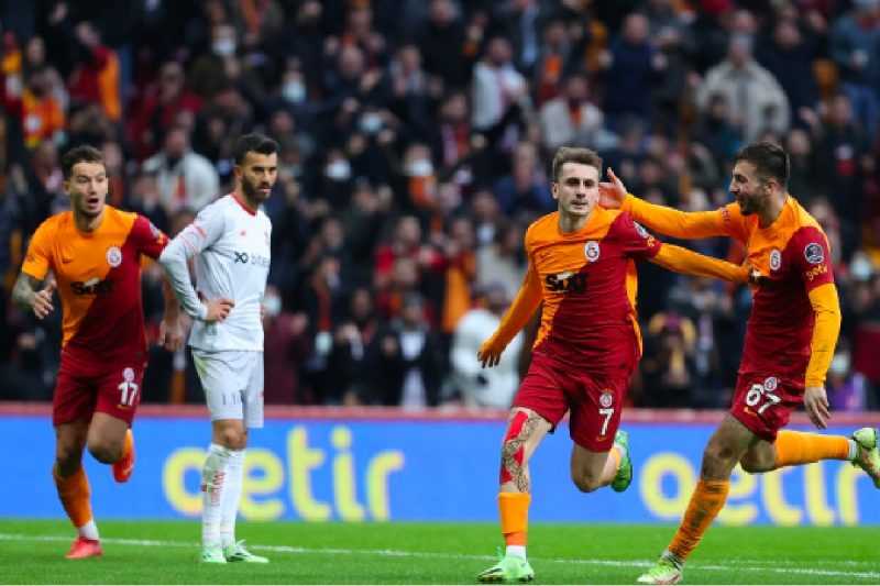Galatasaray 7 Maç Sonra Kazandı