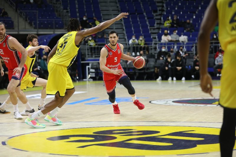 Bahçeşehir Koleji Ataşehir Derbisinde Mağlup
