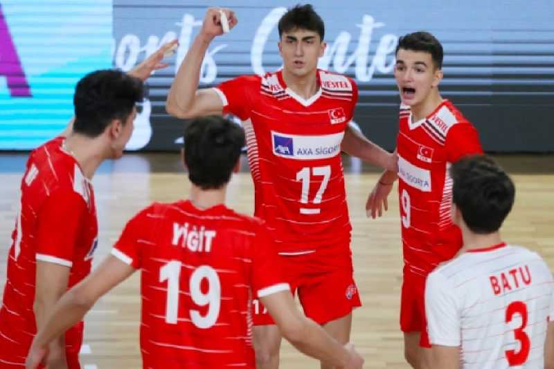 Genç Efeler, Sırbistan’a Set Vermedi