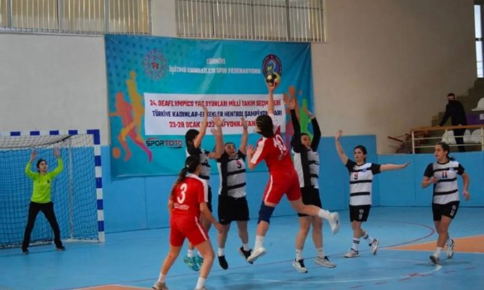Hentbol Kadınlar ve Erkekler Türkiye Şampiyonası Afyonkarahisar’da Başladı