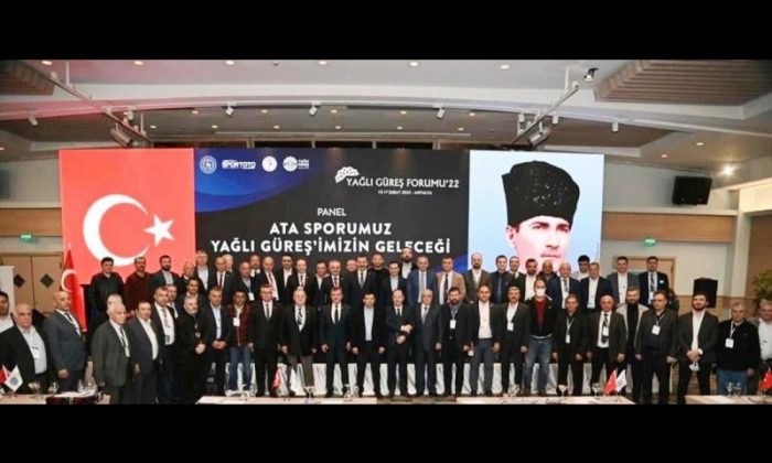 2022 Yağlı Güreş Forumu Antalya’da Gerçekleştirildi