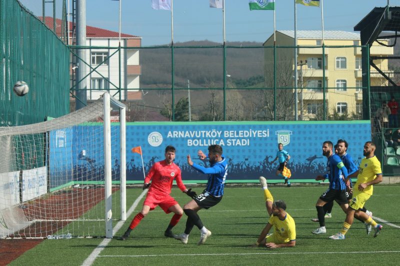 Arnavutköy’ün Keyfi Yerine Geldi; 3-0