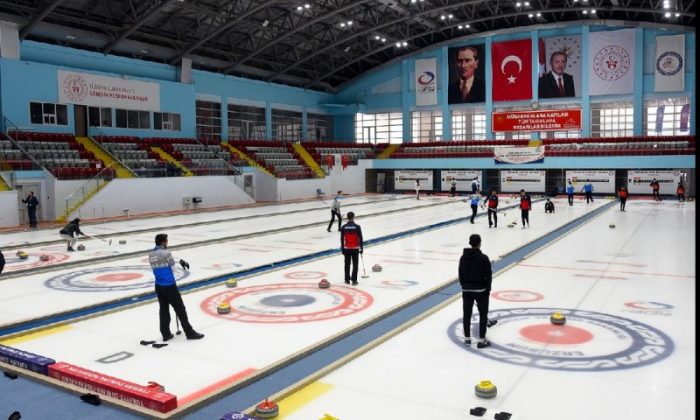 Türkiye Curling 1. Lig Müsabakaları Erzurum’da Başladı