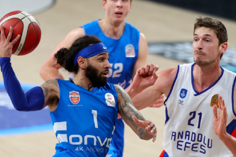 Anadolu Efes’e Büyükçekmece Sürprizi