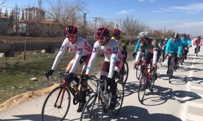 Karaman Bisiklet Takımı, Türkiye Şampiyonası Hazırlıklarını Sürdürüyor