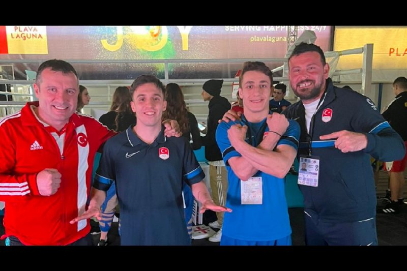 Milli Boksörler Samet Gümüş ve Kerem Özmen’den Altın Madalya