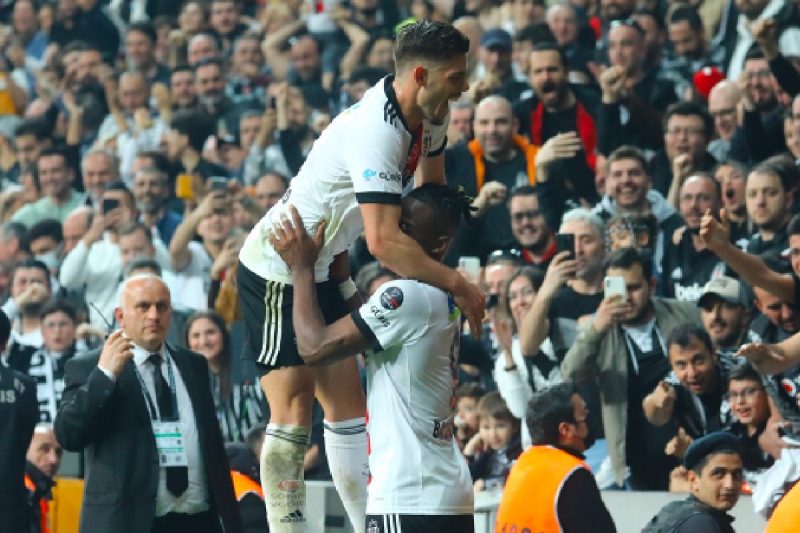 Beşiktaş, Alanyaspor’u 4 Golle Geçti
