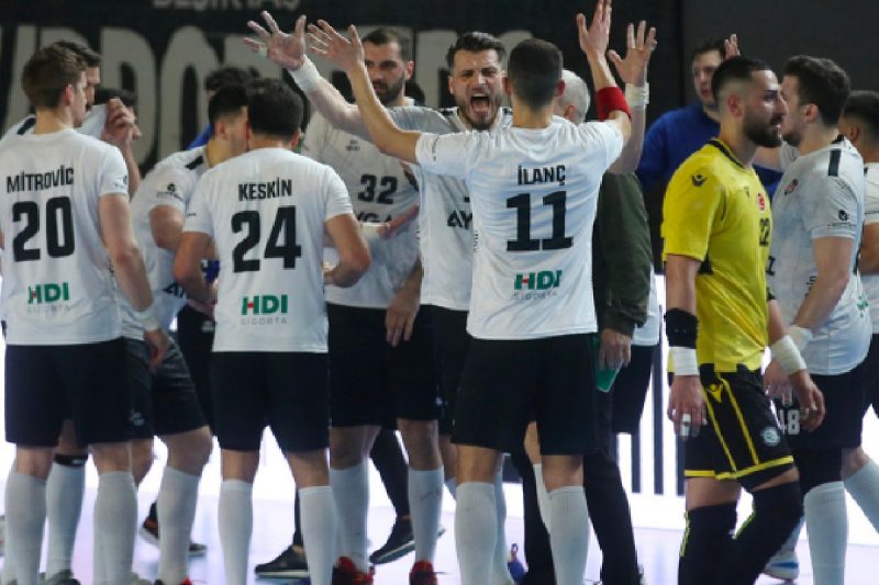 Hentbolda Şampiyon Beşiktaş