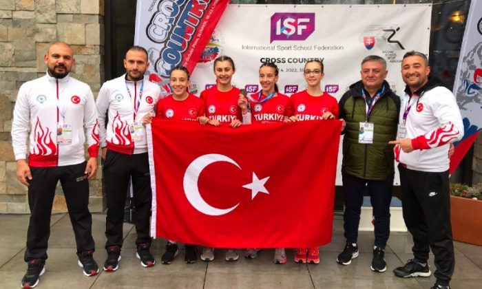 ISF Dünya Kros Şampiyonasında Büyük Başarı