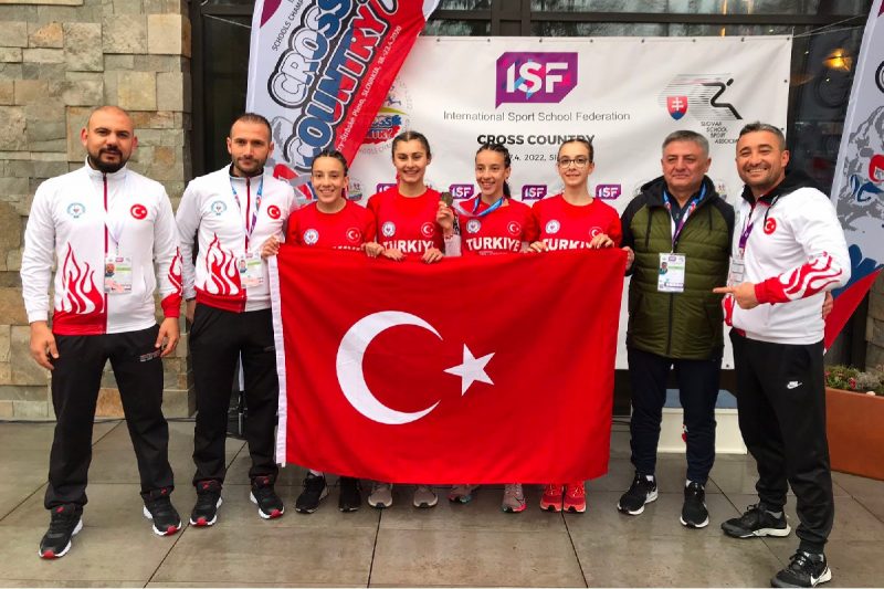 ISF Dünya Kros Şampiyonasında Büyük Başarı