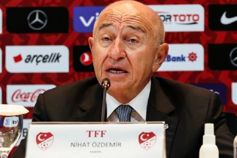 Nihat Özdemir İstifa Etti