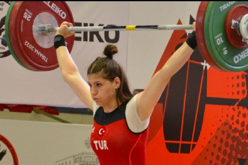 Dilara Uçan’dan 2 Bronz Madalya