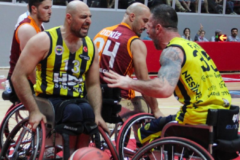 Tekerlekli Sandalye Basketbol Süper Ligi’nde Fenerbahçe Seriyi Eşitledi