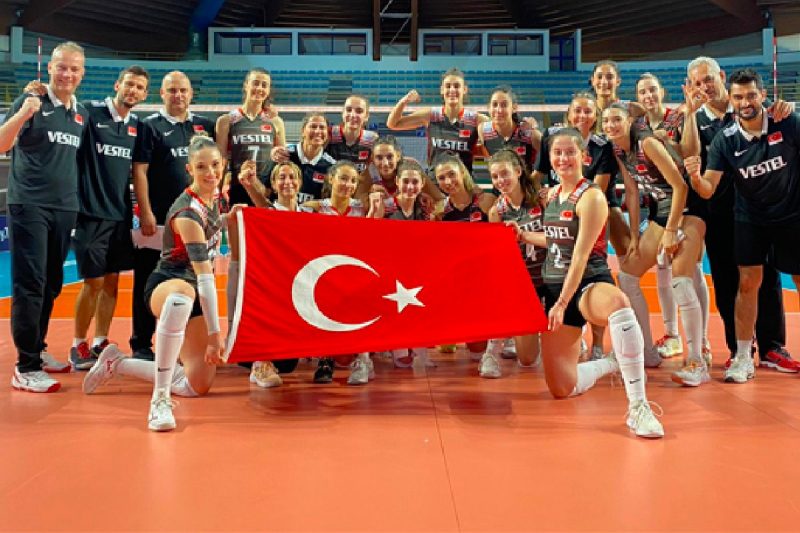 U21 Kadın Milliler Avrupa Şampiyonası’nda Yarı Finalde