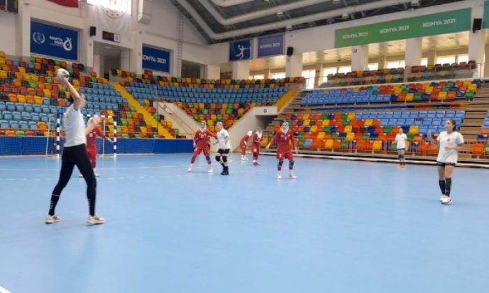 A Milli Kadın Hentbol Takımımız, Hazırlık Maçında İran’ı 37-22 Yendi