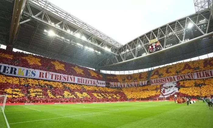 Galatasaray’a Yeni Sponsor! Stad İsmi Değişiyor!