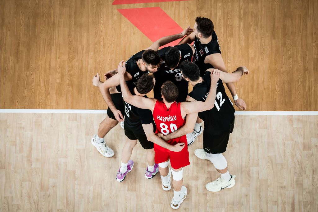 A Milli Erkek Voleybol Takimi 2