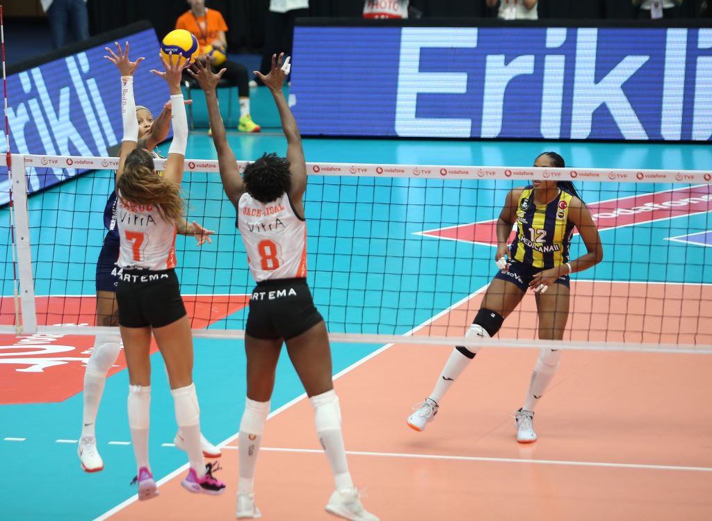 Eczacibasi Fenerbahce 2 1