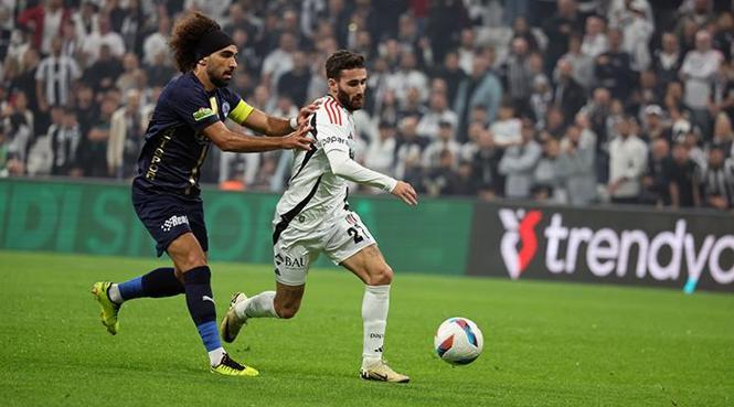 1730580910 427 2056 02 Kasim 2024 Besiktas zirve yarisinda agir yarali Super