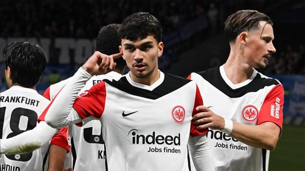 Can Uzun İlk Golünü Attı, Frankfurt Farkla Kazandı!
