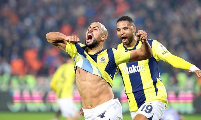 Amrabat’tan Şampiyonluk Yarışı Mesajı ve Olağanüstü Performans