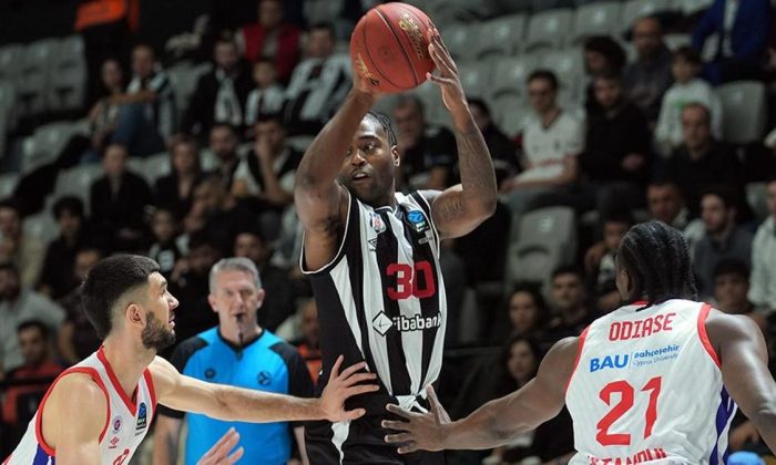 Beşiktaş, Bahçeşehir Koleji’ni 89-82 ile geçti!